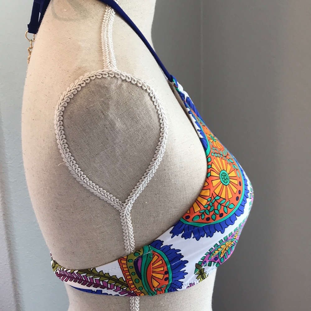 Trina Turk High Neck Bikini Top Paisley 8 - Picture 4 of 7